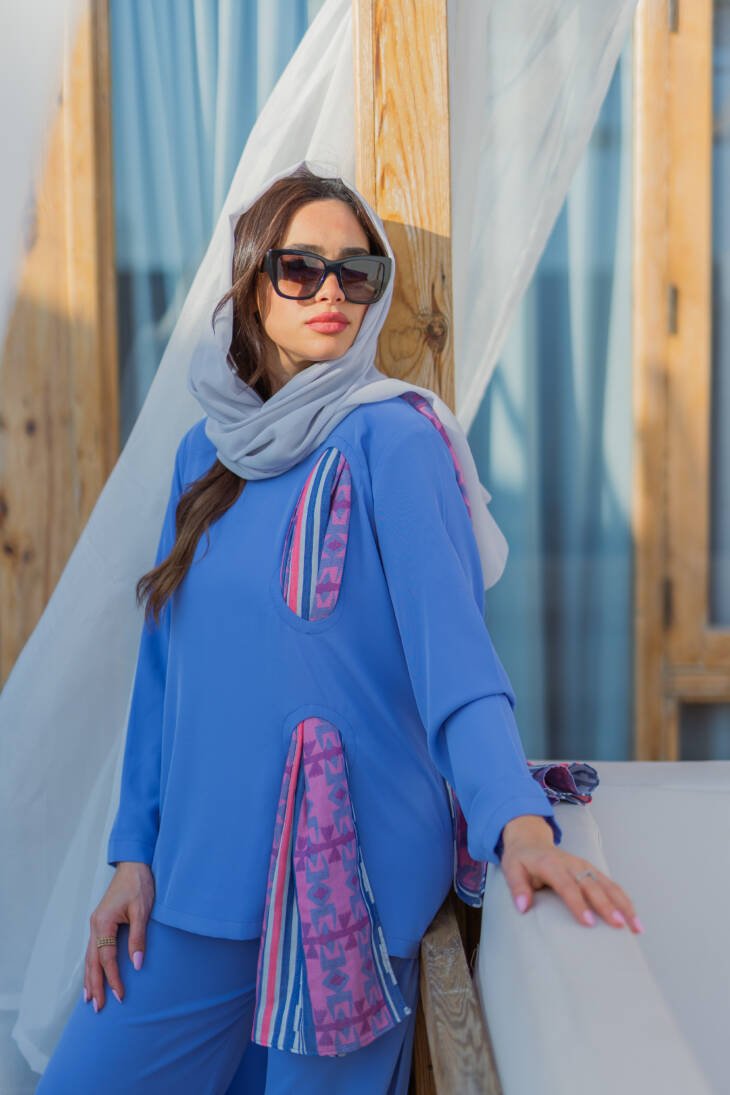 Blouse with Colorful Scarf - Image 3